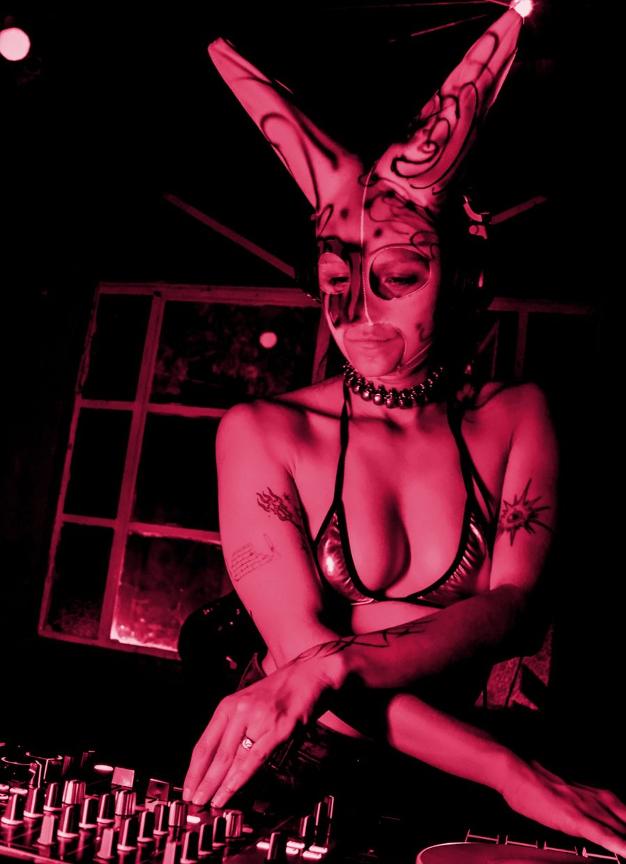 Diabla Diablura
